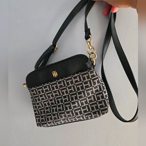 Petit sac à bandoulière Tommy hilfiger comme neuf